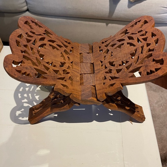 Vintage Carved Wooden Book Stand Holder Bible Prayer Book Cookbook Folding - Picture 2 of 13